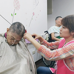 106.11.台灣義剪團_再見愛之剪